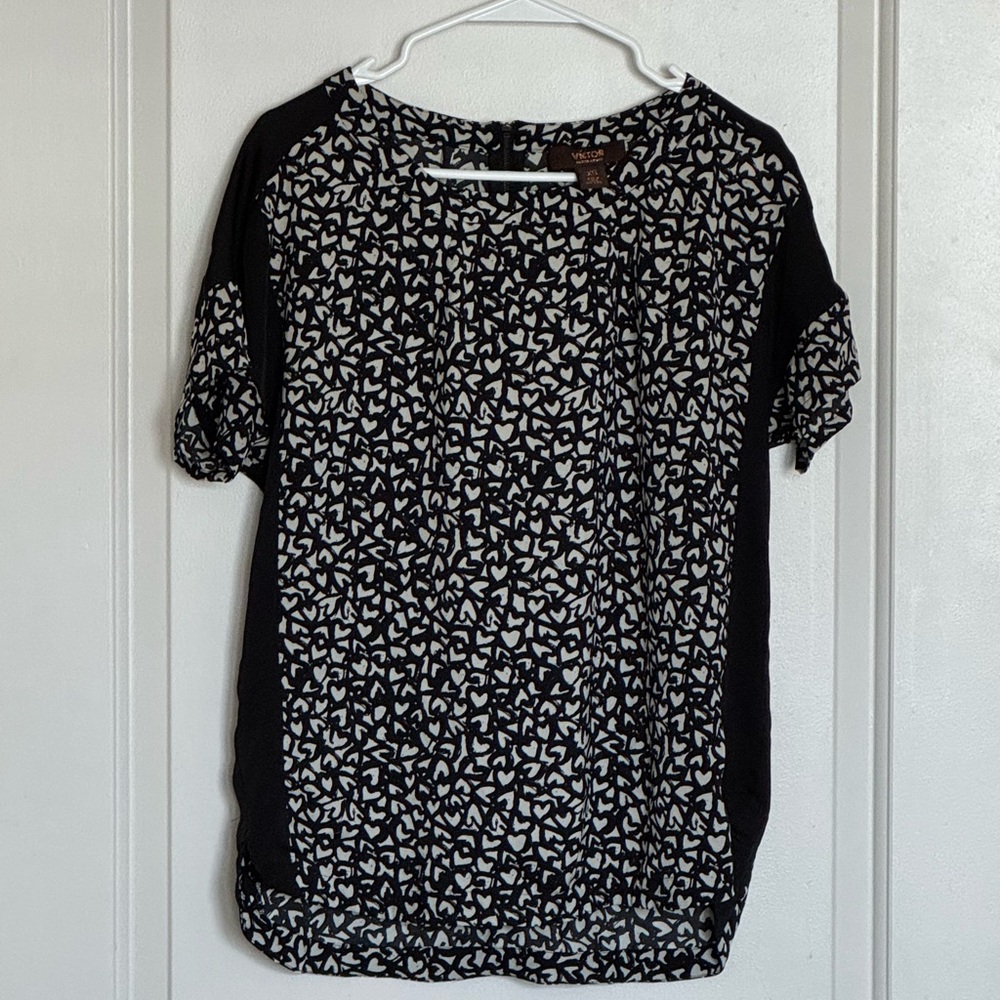 Victor Alfaro Black and White Abstract Heart Blouse
